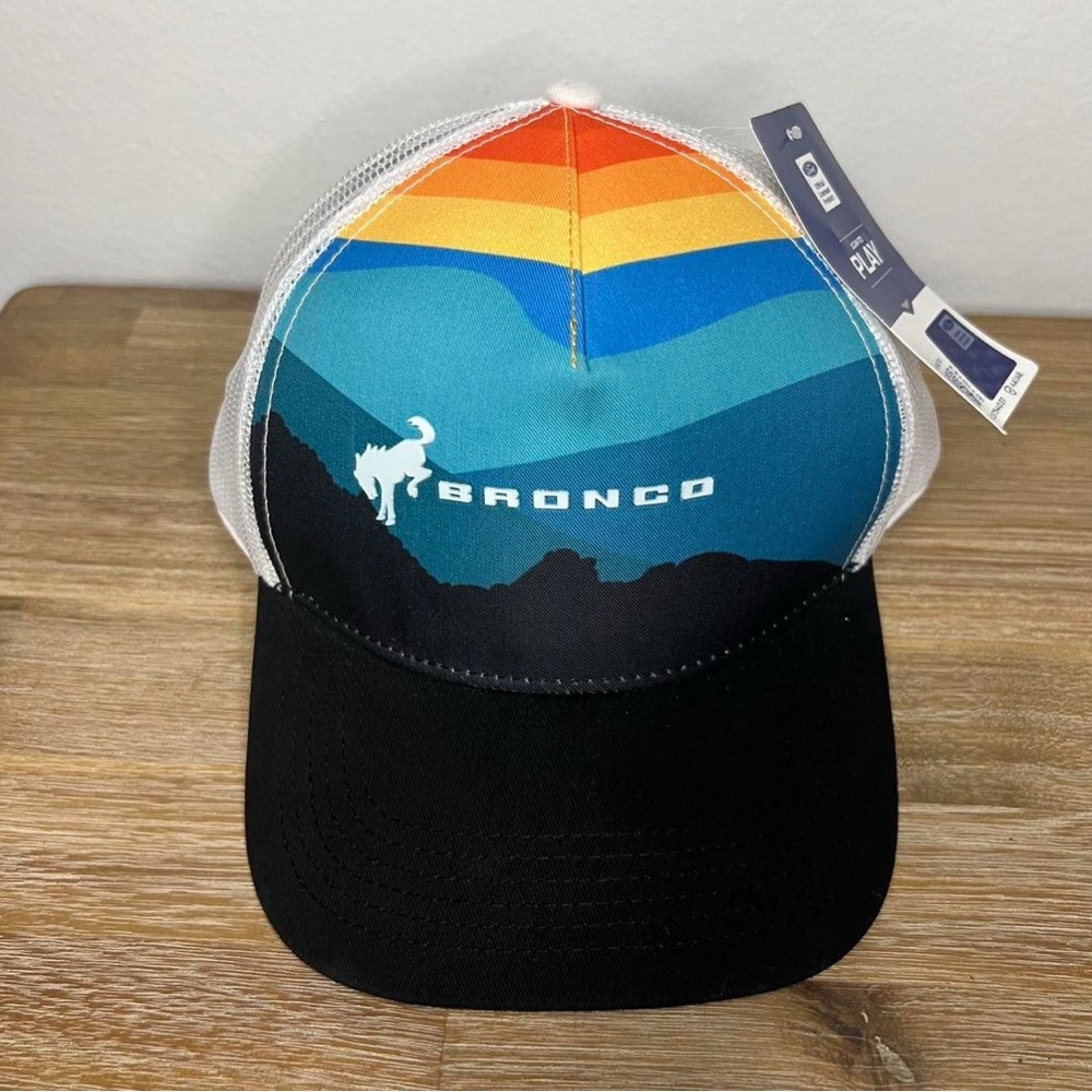 Ford Bronco mesh Trucker‎ Hat Cap Snapback Blue Rainbow Mesh NWT